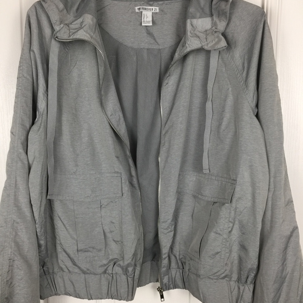 Forever 21 Large Lightweight Silver Jacket - image 7
